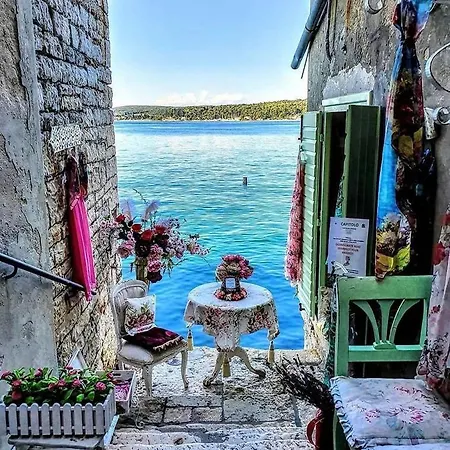 Apartments Hidden Paradise